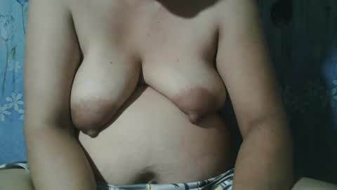 Snapshot of lady_love063 chatting on February 16, 2025, 3:59 pm lady_love063 online show from February 16, 2025, 3:59 pm