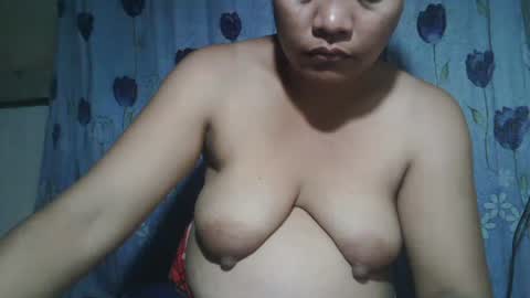 Snapshot of lady_love063 chatting on October 13, 2025, 1:33 pm lady_love063 online show from October 13, 2025, 1:33 pm