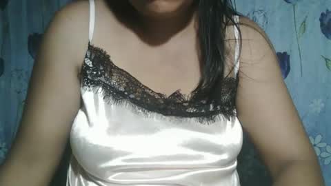 Snapshot of lady_love063 chatting on November 28, 2025, 9:28 pm lady_love063 online show from November 28, 2025, 9:28 pm