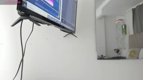 lady_miss___ online show from February 4, 2026, 12:11 pm