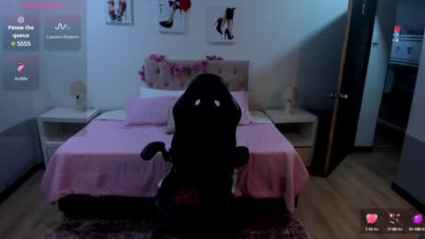 Lady  online show from March 6, 2025, 1:48 am