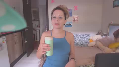 lady_smile69 online show from March 11, 2025, 11:33 am