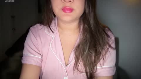 Aria online show from September 18, 2025, 5:31 am