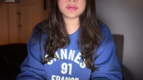 Aria online show from November 7, 2025, 7:08 am