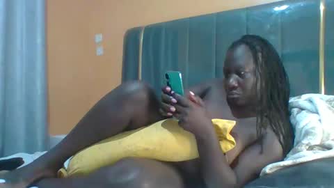 lindah32 online show from March 4, 2026, 1:44 am