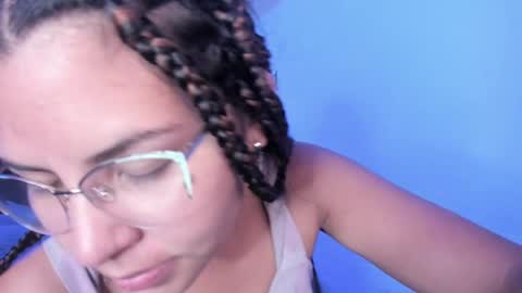  Lady  online show from February 9, 2025, 11:14 am