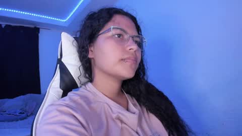  Lady  online show from February 20, 2025, 3:56 am