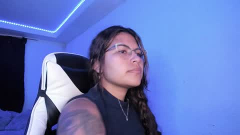  Lady  online show from March 4, 2026, 2:28 am