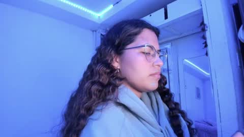 Snapshot of ladybrown_16 chatting on June 29, 2026, 3:46 am Lady online show from June 29, 2026, 3:46 am
