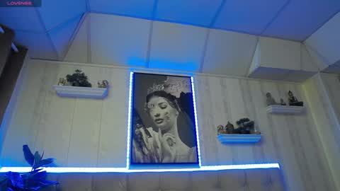  Lady Jeen    Back on Sunday 8th of December online show from February 6, 2025, 2:04 pm