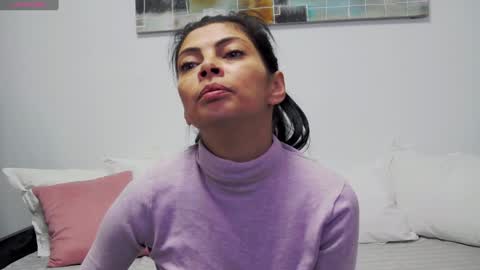 Snapshot of ladyliia chatting on December 11, 2024, 4:39 am Lia online show from December 11, 2024, 4:39 am