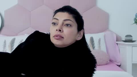 Snapshot of ladyliia chatting on January 28, 2025, 4:29 am Lia online show from January 28, 2025, 4:29 am