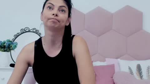 Snapshot of ladyliia chatting on January 28, 2025, 8:36 am Lia online show from January 28, 2025, 8:36 am