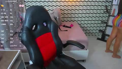 LADY  online show from February 26, 2026, 12:26 pm