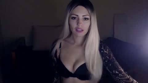 Monika online show from January 3, 2025, 2:08 pm