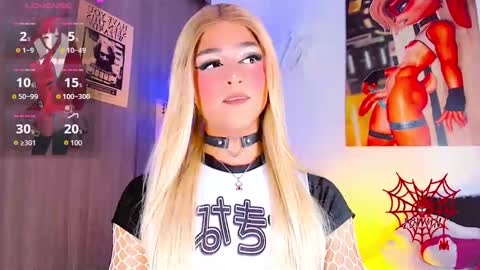 Snapshot of ladynoah chatting on September 10, 2025, 12:32 am Noah Smith online show from September 10, 2025, 12:32 am