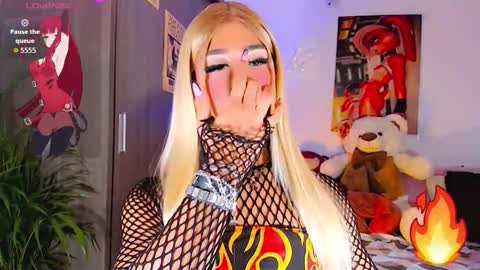 Snapshot of ladynoah chatting on September 14, 2025, 11:15 pm Noah Smith online show from September 14, 2025, 11:15 pm