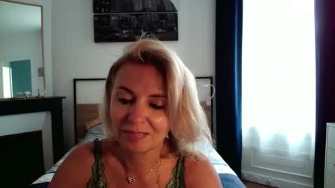 ladysexyx online show from September 11, 2025, 12:05 pm