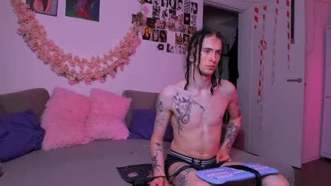 LadyTrep online show from May 28, 2026, 9:01 pm