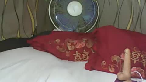 LadyXSnakes online show from January 27, 2025, 4:43 pm