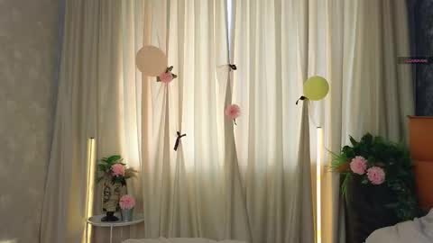 Snapshot of lafeti chatting on October 8, 2025, 6:55 am Lilia online show from October 8, 2025, 6:55 am