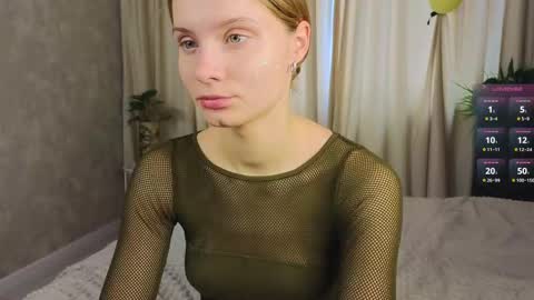 Snapshot of lafeti chatting on October 24, 2025, 6:43 am Lilia online show from October 24, 2025, 6:43 am