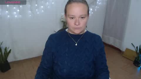  paola and a guest lol    online show from April 17, 2026, 1:58 pm