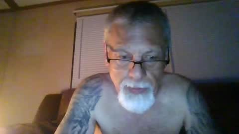 laidbackluxury online show from June 15, 2026, 7:43 am