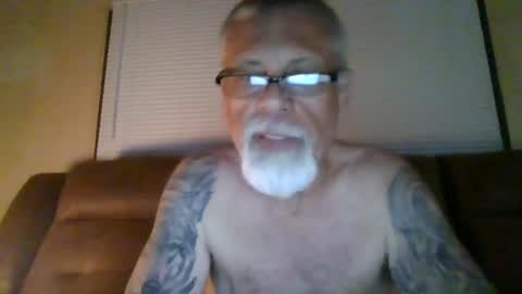 laidbackluxury online show from June 16, 2026, 7:55 am