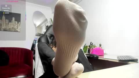 laila_angel online show from September 17, 2025, 11:45 am