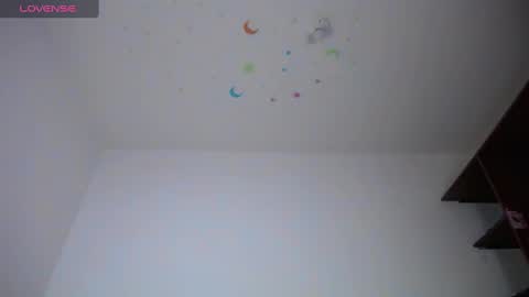 Leila Laly online show from December 20, 2024, 9:50 pm