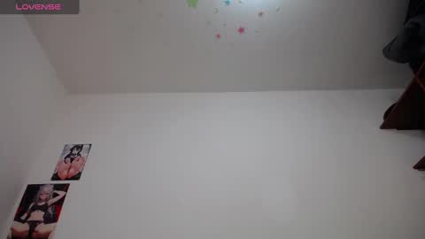 Leila Laly online show from March 2, 2025, 2:00 pm