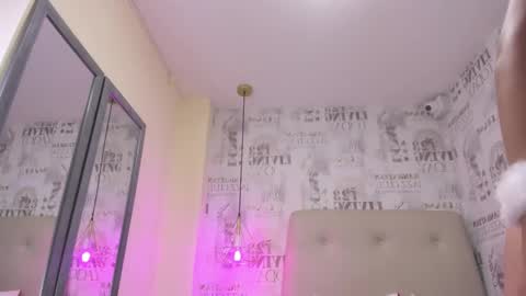   online show from December 21, 2024, 7:16 pm