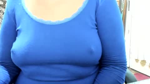 Snapshot of lailasensu chatting on June 22, 2026, 2:58 pm LAILA online show from June 22, 2026, 2:58 pm