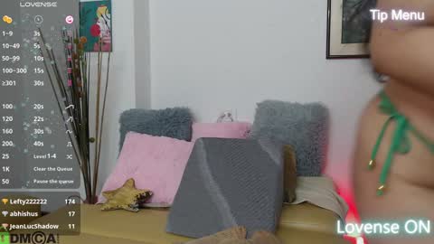 lairen baby online show from February 6, 2025, 2:37 pm