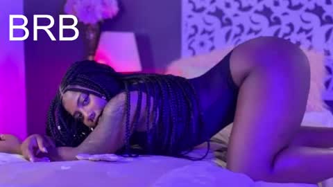 IG222dmm  online show from September 17, 2025, 1:07 am