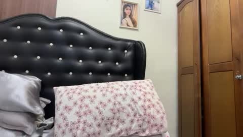 Snapshot of lakshmi_filipina chatting on April 25, 2026, 9:12 am kristine online show from April 25, 2026, 9:12 am