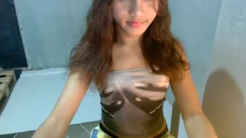 lakshmi_kemfra online show from June 16, 2026, 3:53 am