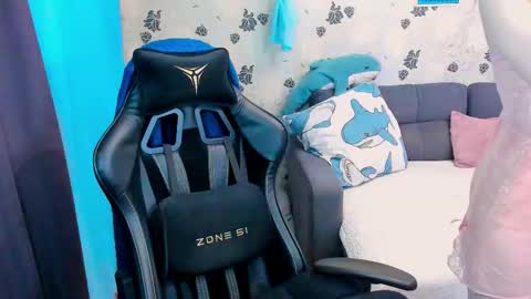 Lu  Alex online show from December 16, 2025, 9:36 am