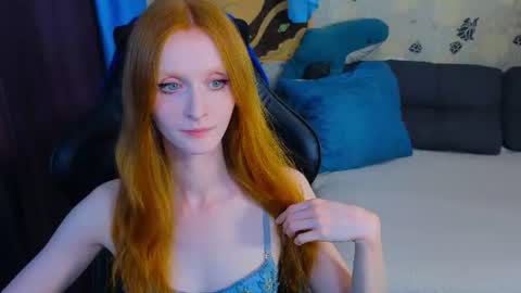 Snapshot of laksmrrr chatting on July 5, 2026, 4:25 pm Lu Alex online show from July 5, 2026, 4:25 pm