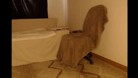 LalaMy online show from April 9, 2026, 2:00 pm