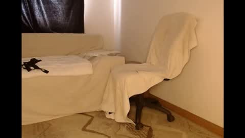 LalaMy online show from April 11, 2026, 7:45 am