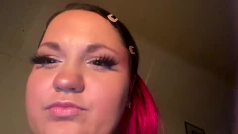 lalaaacx3 online show from February 6, 2025, 10:00 pm