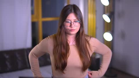 Lilium like a flower online show from October 27, 2025, 4:22 pm