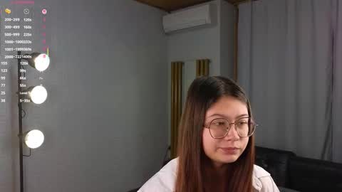 Lilium like a flower online show from November 21, 2025, 4:27 pm