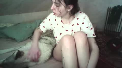 Snapshot of lama111111mama chatting on February 28, 2026, 11:06 pm I work 5PM to 9 PM EST New York online show from February 28, 2026, 11:06 pm