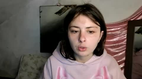 Snapshot of lama111111mama chatting on June 10, 2026, 9:14 pm I work 5PM to 9 PM EST New York online show from June 10, 2026, 9:14 pm