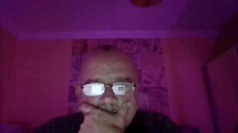 lamabama online show from October 30, 2025, 10:43 pm