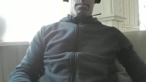 Snapshot of lamanta72hot chatting on April 22, 2026, 10:06 am lamanta72hot online show from April 22, 2026, 10:06 am
