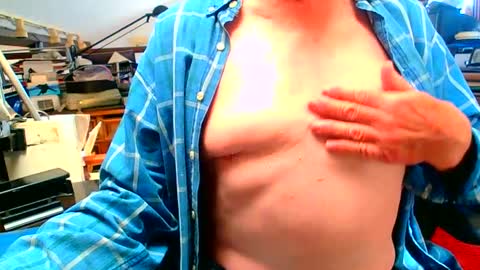 lamarbrazil online show from March 10, 2025, 7:50 pm